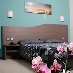 Rainbow Hotell