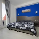 Rainbow Hotell