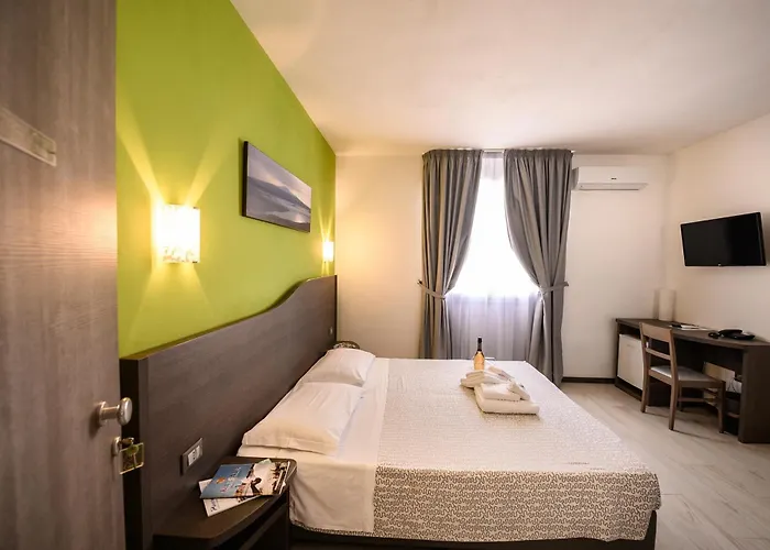 Hotel Rainbow 3*
