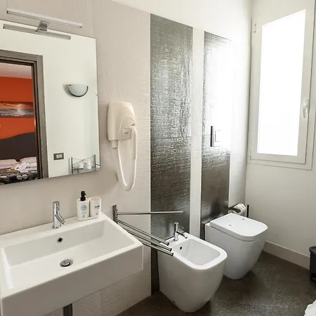 Rainbow Hotell 3*
