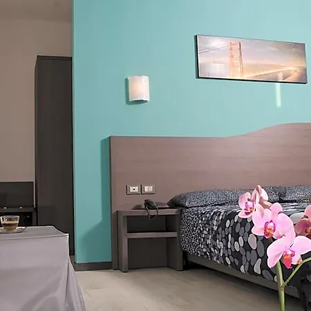 Hotel Rainbow