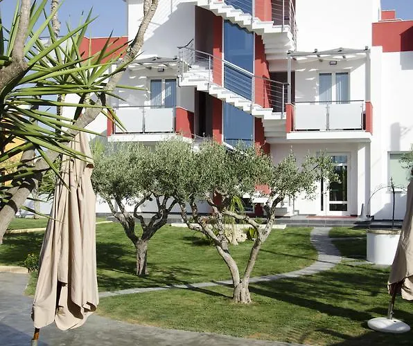 Rainbow Hotel